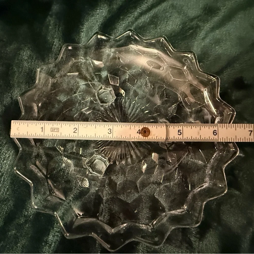 VINTAGE FOSTORIA AMERICAN CLEAR 3 FOOTED CANDY / NUT DISH 7 INCHES